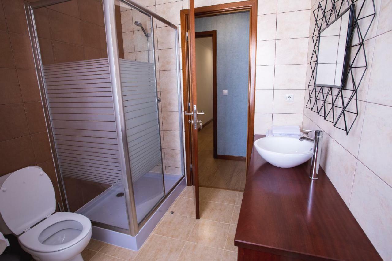 Casa D'Avo Guesthouse And Apartment Urzelina Экстерьер фото